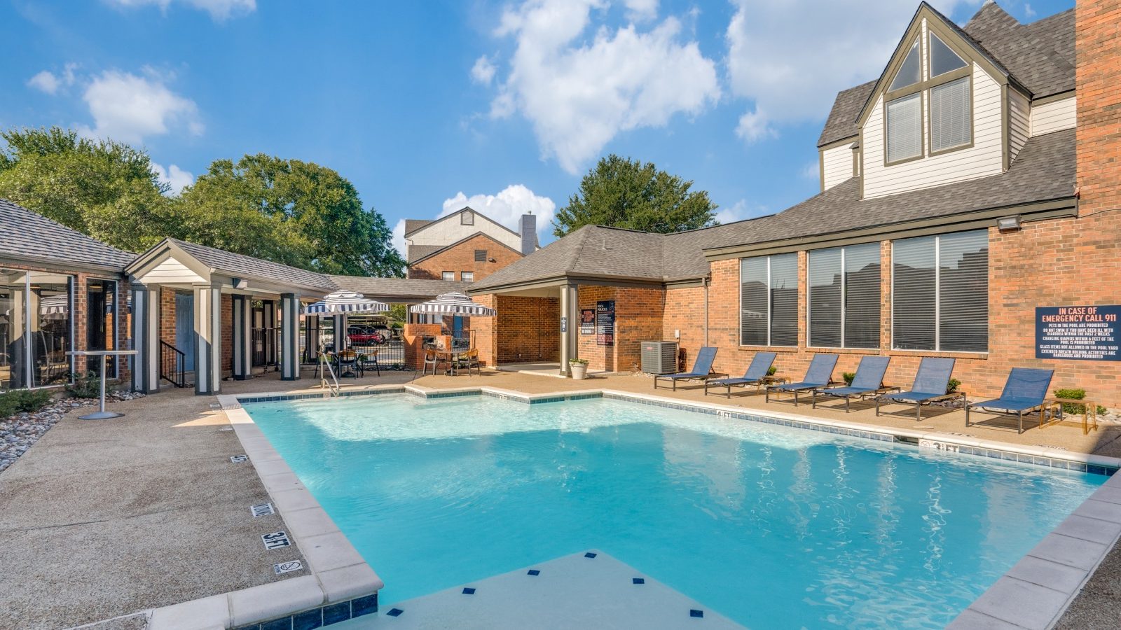 the pool at The  Hathaway at Willow Bend